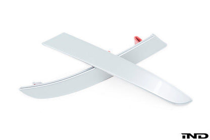 iND f97 x3m painted rear reflector set - iND Distribution