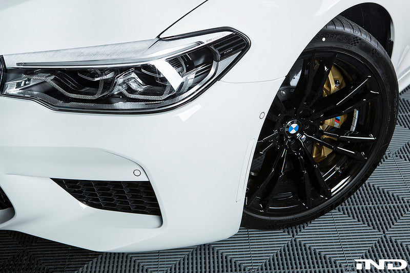 iND f90 m5 painted front reflector set - iND Distribution