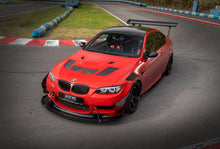 Load image into Gallery viewer, E9x M3 Carbon Fiber Fender Vents
