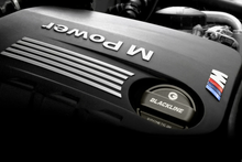 Lade das Bild in den Galerie-Viewer, Goldenwrench BMW M Car BLACKLINE Performance Oil Cap Cover
