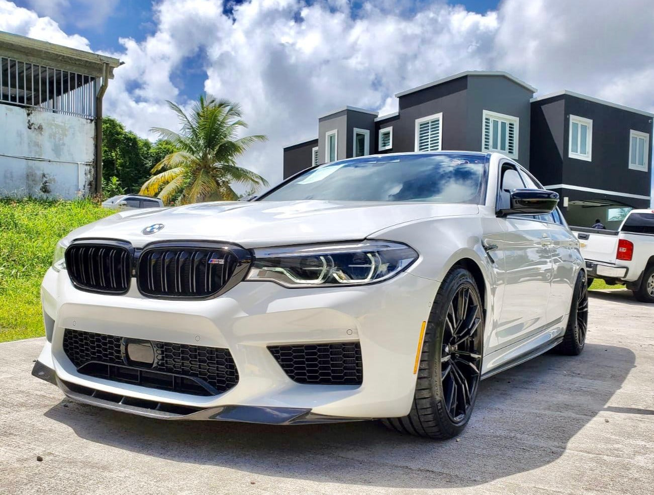 F90 M5 RK Style Carbon Fiber Front Lip