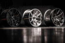 Lade das Bild in den Galerie-Viewer, APEX Wheels 19 Inch VS-5RS for BMW 5x120
