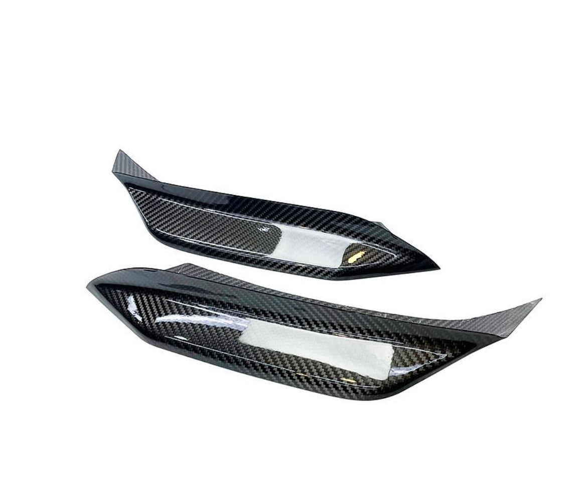 F8x M3/M4 Carbon Fiber Bumper Trim V2