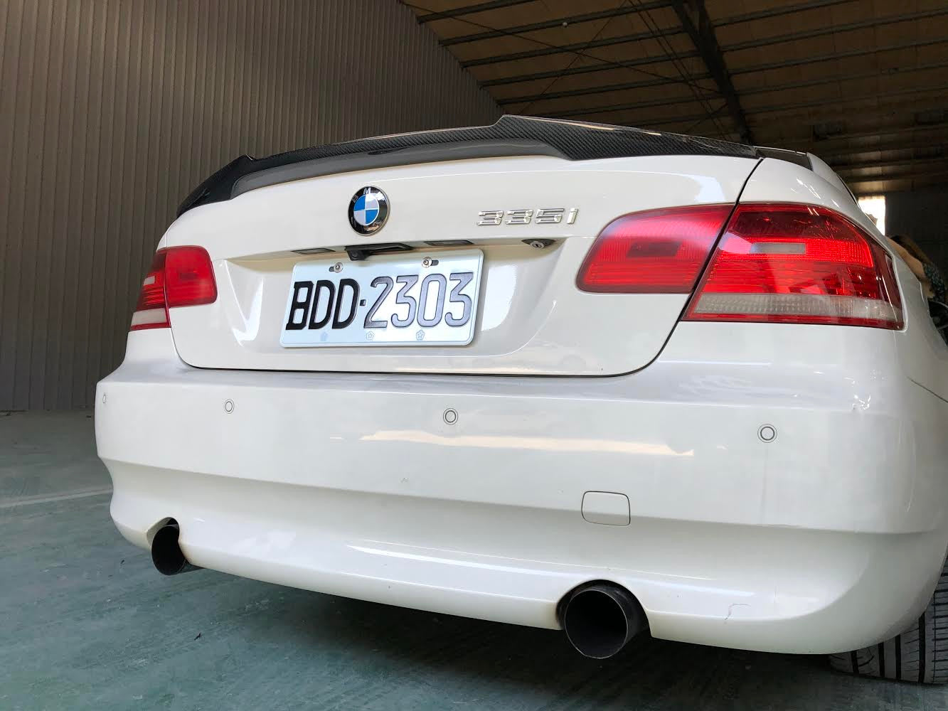 E9x Carbon Fiber M4 Style Spoiler