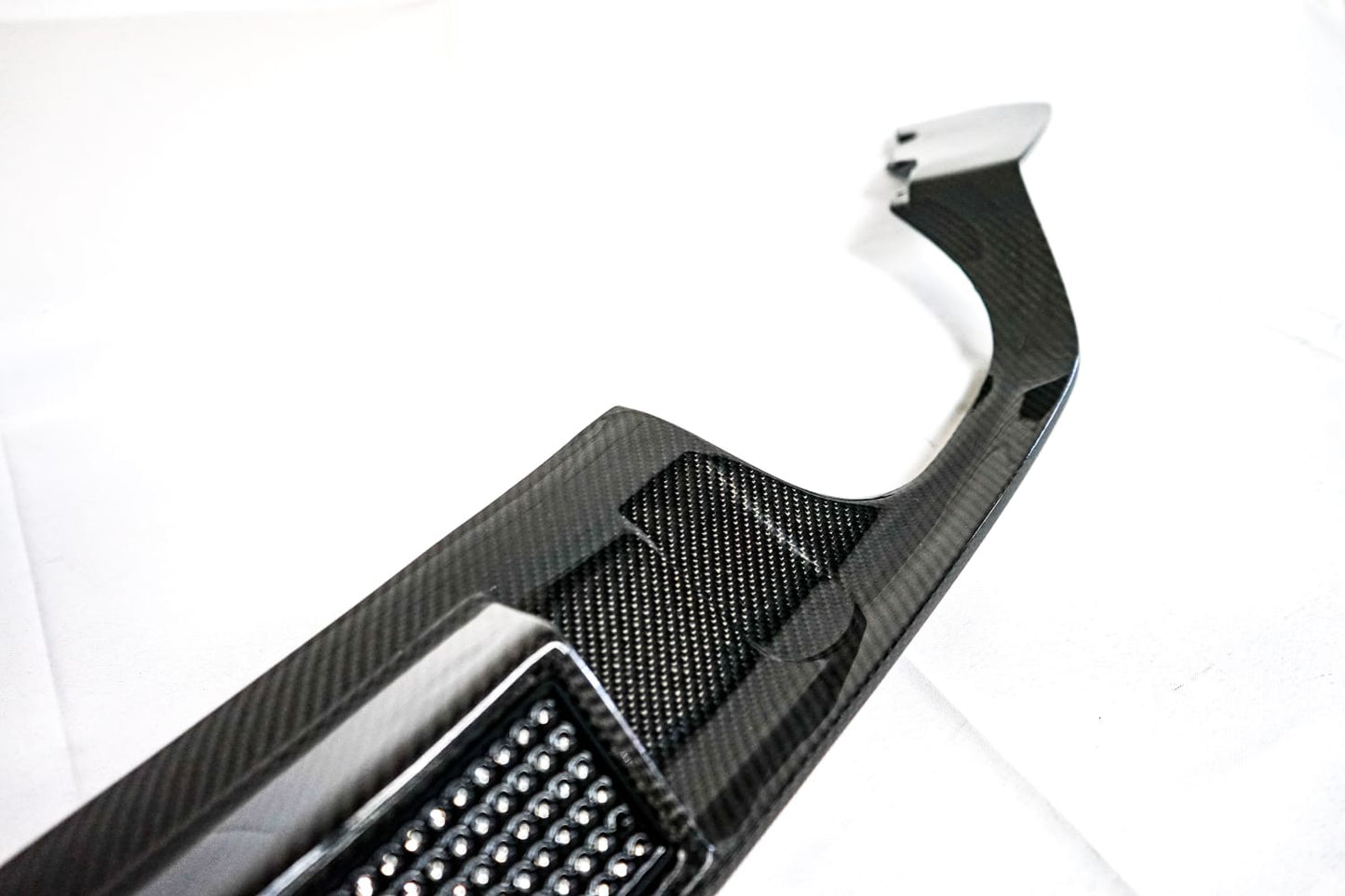 F8x M3/M4 PSM Style Rear Carbon Fiber Diffuser