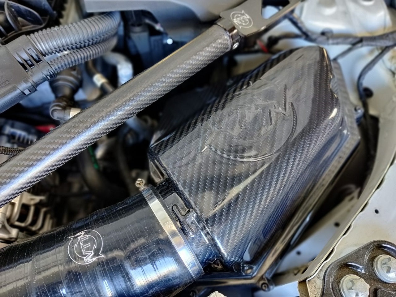 VTT 2021+ BMW M3/M4 Carbon Fiber Intake Kit