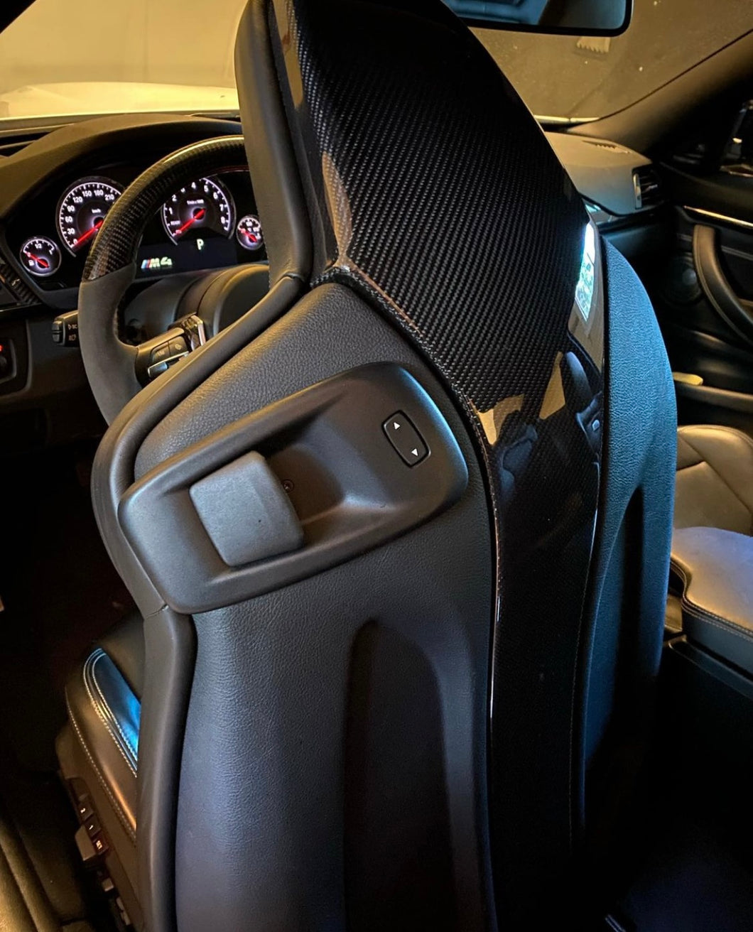 F8x M3/M4 Carbon Fiber Seat Backings