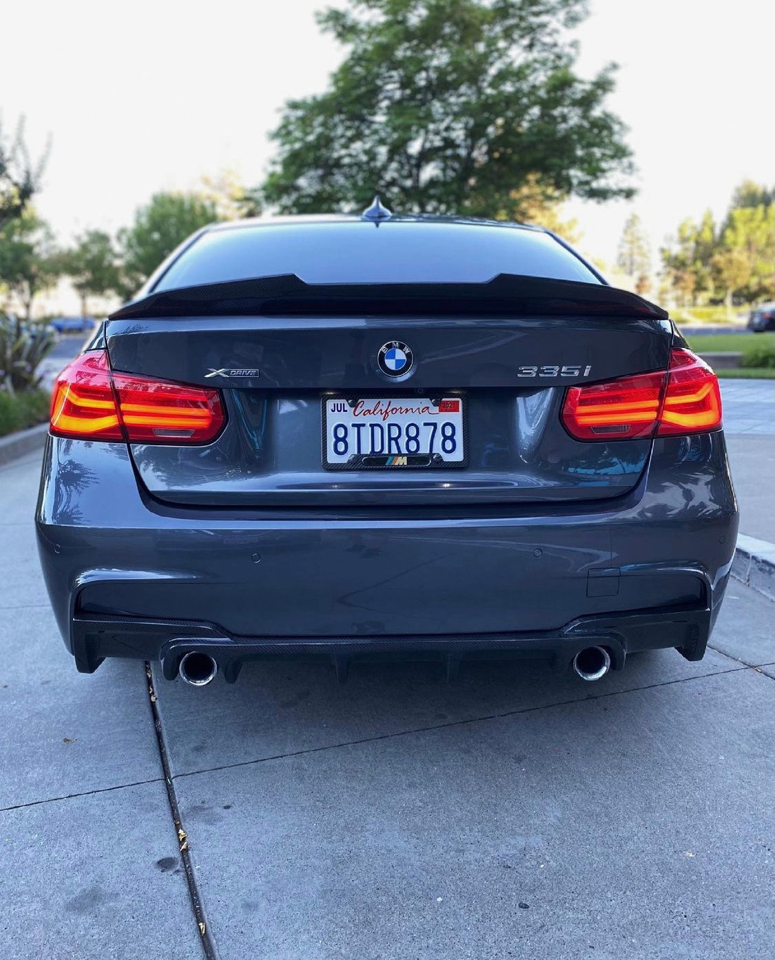 F30 AK Style Carbon Fiber Diffuser