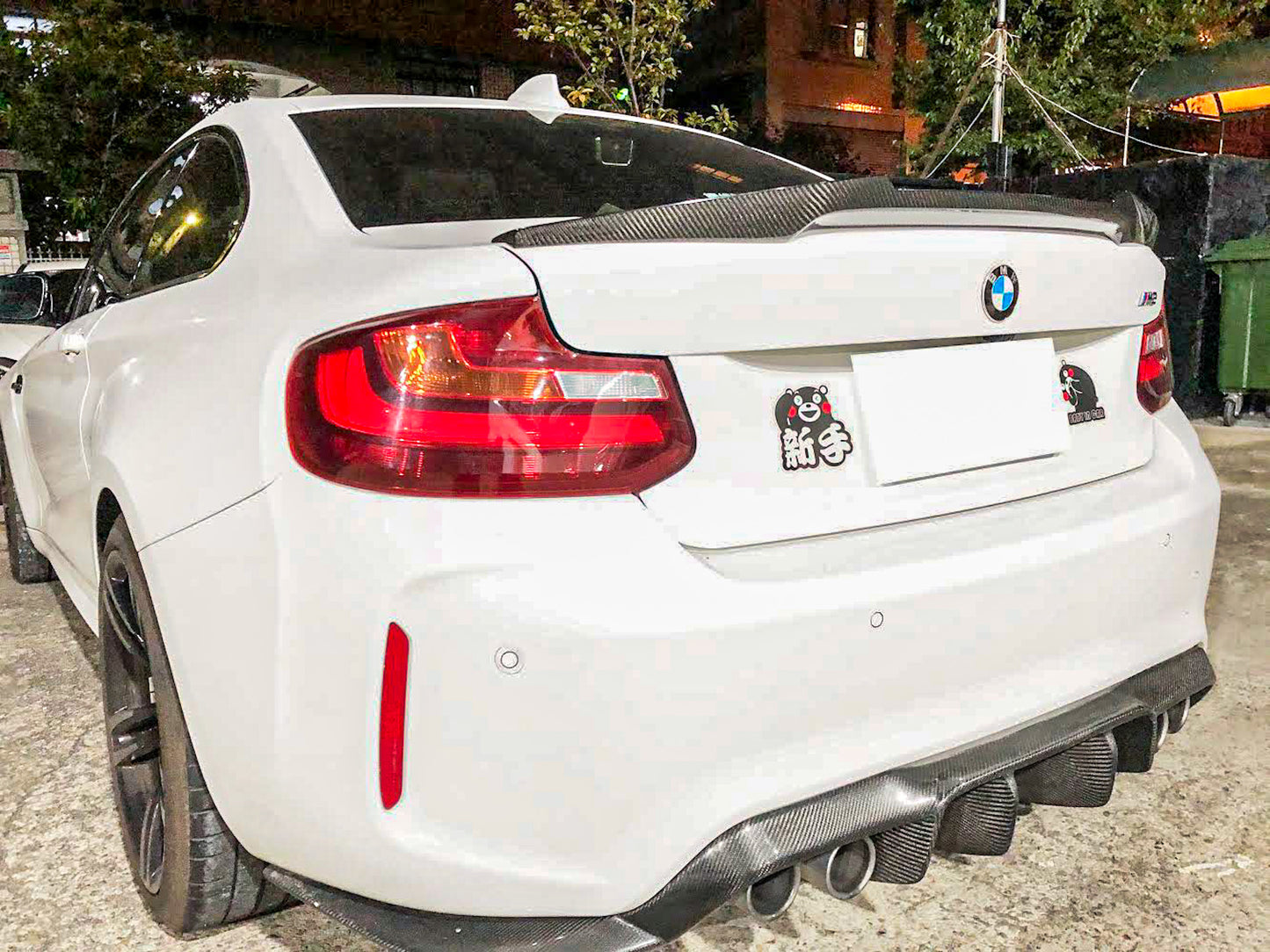 F22/F87 M4 Style CF Spoiler